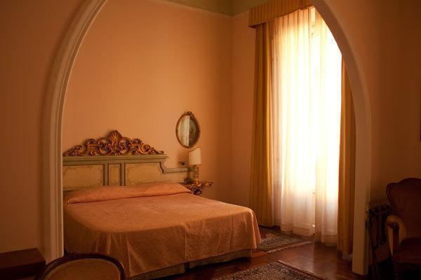 Hotel Grande Bretagne Montecatini-Terme Esterno foto
